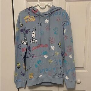 SOLD at a Yard Sale Peanuts Light Blue Hoodie